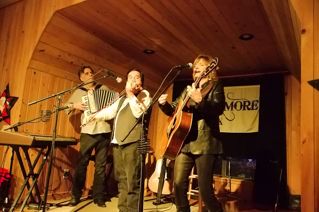 Chip Dolan, Sam Baker, Raina Rose